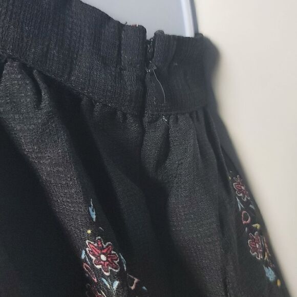 NWT DOE & RAE Tank Top - Picture 4 of 9